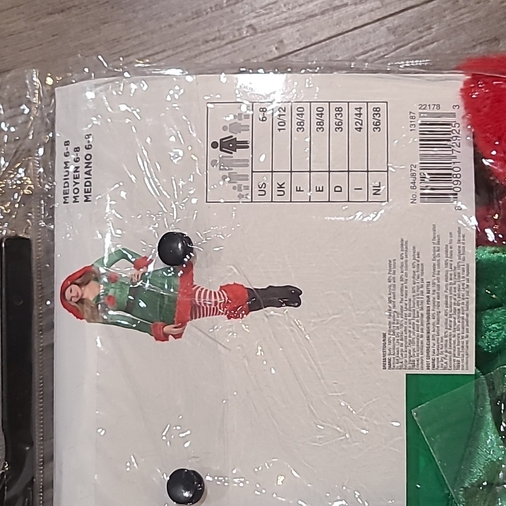 NWT Green & Red Sassy Elf Santa Costume Set - Picture 6 of 10